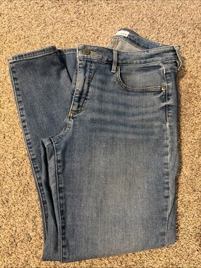 LOFT Light Blue Skinny crop Jeans